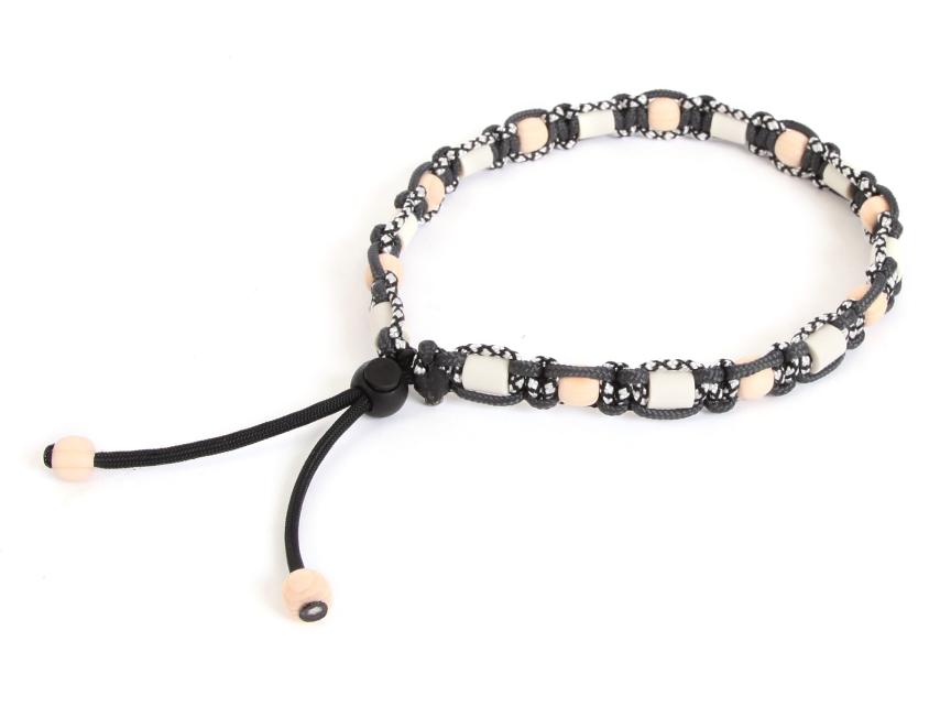 HundeNerd® GuteVibes EM-Halsband Zirbenholz black diamond 1