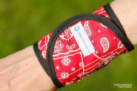 Original Aqua Coolkeeper™ kühlendes Armband Red Western 3